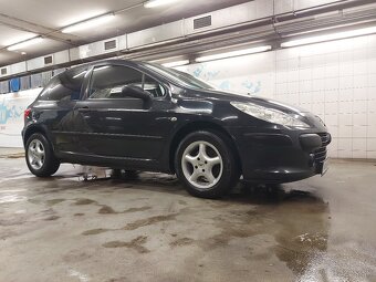 Peugeot 307 - 8