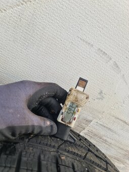 5X112 R18 BMW + ZIMNE PNEU 245/45 R18 - 8