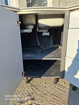 kuchynská linka - 8