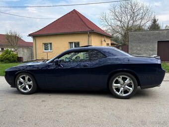 Dodge Challenger 2012 RT PLUS výbava 5.7 HEMI V8 - 8