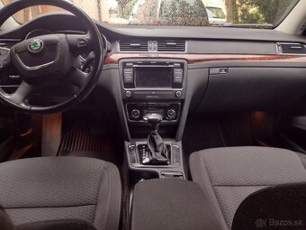 ŠKODA SUPERB 2.0 TDI 103 KW DSG 4X4 ROK VÝROBY 2012 - 8