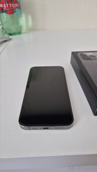 iPhone 13 Pro - 128 GB - 8