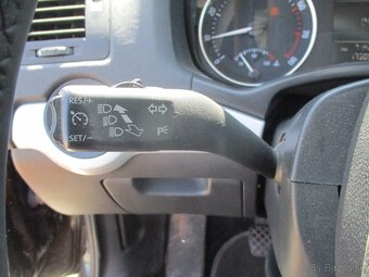 ŠKODA OCTAVIA COMBI 1,4TSi 90kw Tažné Klima 2009 - 8