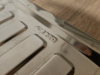 Nerezový drez - 8