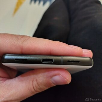 Google Pixel 6a 5G 6 GB/128 - nova baterka / 3x puzdra - 8