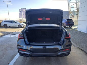 730 Xdrive M-Sport NIGHT BLACK Edition, 210kW - 8
