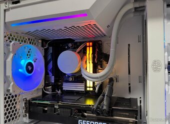 Ryzen 7 7700X\32GB\RTX 3080Ti\SSD\850W Zdroj - 8