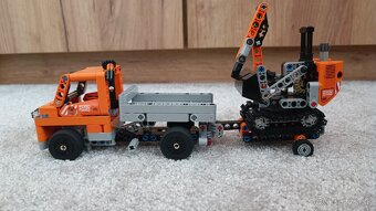 LEGO Technic 42060 – Roadwork Crew - 8