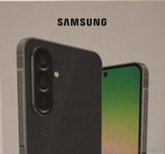 Predám novučičký Samsung A56 - 8