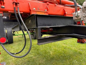 Príves s hydraulickou rukou Atlas 4002 - 8