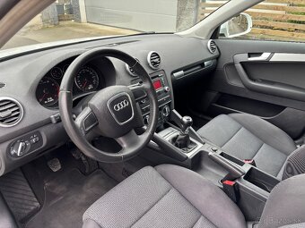 Audi A3 Sportback - 8