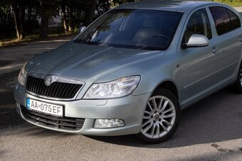 Škoda Octavia 1.8 TSI L K DSG - 8