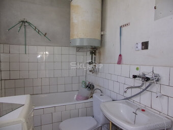 Exkluzívne na predaj vidiecky dom, pôvodný stav, pozemok 21 - 8