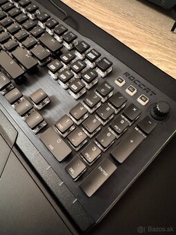 Roccat Vulcan 121 AIMO - 8