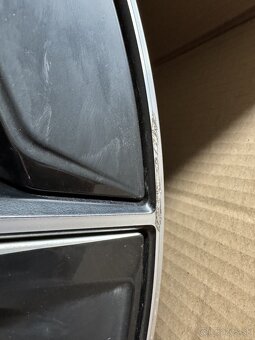 Predám disk na BMW - 8