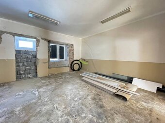 Rodinný dom - CHALUPA v lone peknej prírody v okrese Sobra - 8