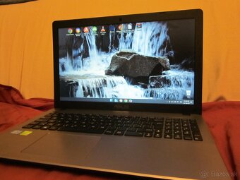 Asus notebook,i3,NvidiaGT-720,8 GB ram,SSD,SSHD,W11 - 8