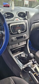 Na predaj strieborný Ford FOCUS - 8