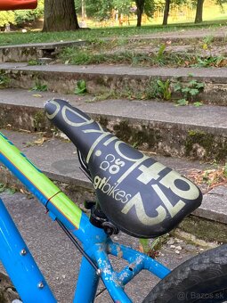 Detsky dirt jumper cube acide - 8
