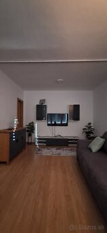 Na prenajom  1 izb. byt  DUDINCE - 8