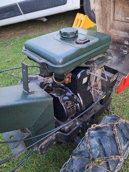 Predám dvojkolesový maloktraktor - 8
