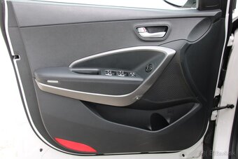 HYUNDAI Santa Fe Elegance 2,2 CRDi 145 kW A/T6 - 8
