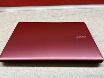 Acer Aspire E5-511 red-15,6"HD/Intel N2830/8gb ram/128gb SS - 8