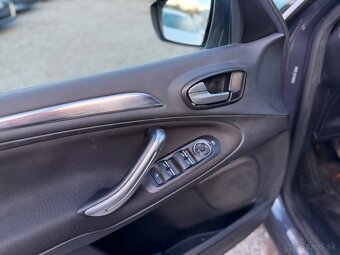 Ford S-Max 2.0 TDCi Titanium (Euro 4) 7m - 8
