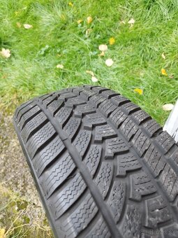 zimne pneumatiky 215/55 r18 - 8