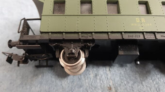 Vláčiky - dva osobné vozne H0 - 8