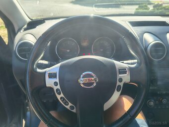 Nissan Qashqai +2 - 8