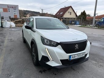 Peugeot 2008 1,2 PureTech - 8