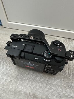 Sony a6700 + kit lens 16-50mm záruka - 8