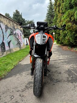 KTM DUKE 390 2017 (r.v. 2018) - 8