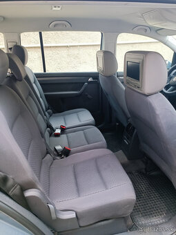 Predám Volkswagen Touran 1.9 TDI - 8