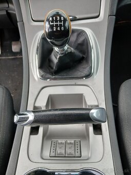 Ford Galaxy 2,0 TDCI - 8