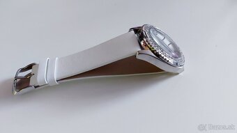 damske hodinky guess - 8