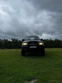 Toyota Hilux - 8