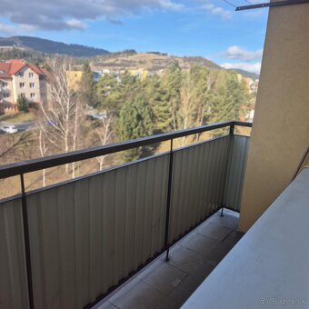 1.izbovy veľký byt na predaj/Rezervácia - 8