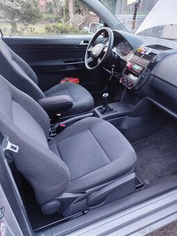Predám VW Polo 1.2 Trendline (2002) - 8