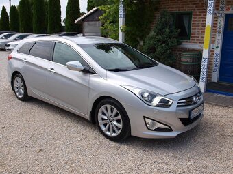 Hyundai i40 CW 1.7 CRDi 136k Premium A/T - 8