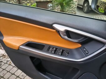 Volvo XC60  Inscription  169kw,  AWD - 8