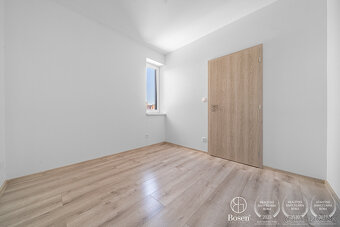 BOSEN | 4 izb. byt v trojdome 100 m2, Zlaté Klasy - 8