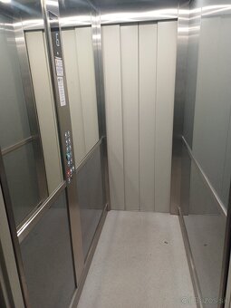 Na predaj 2. izbový byt s rozlohou 60m2 - 8