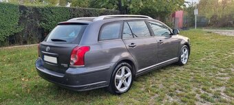 Toyota Avensis combi, 2.2 D4D,110kW, vyborny stav, - 8