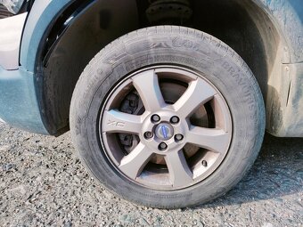 Volvo XC70 2,4 136kw- Náhradní díly - 8