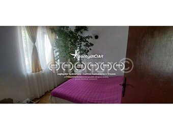 ZUKVE - dom 3. rad pri mori - dve bytové jednotky - 8