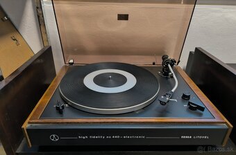 Gramofón - 8