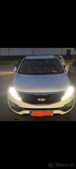 Kia Sportage 3 . - 8