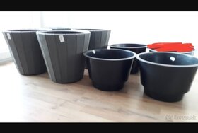 3ks stredne veľké, nové plastové črepníky - 8